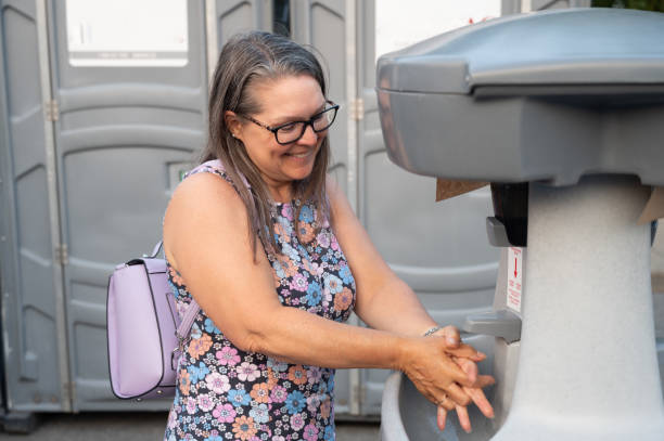 Best Portable toilet rental cost  in Warrenton, MO
